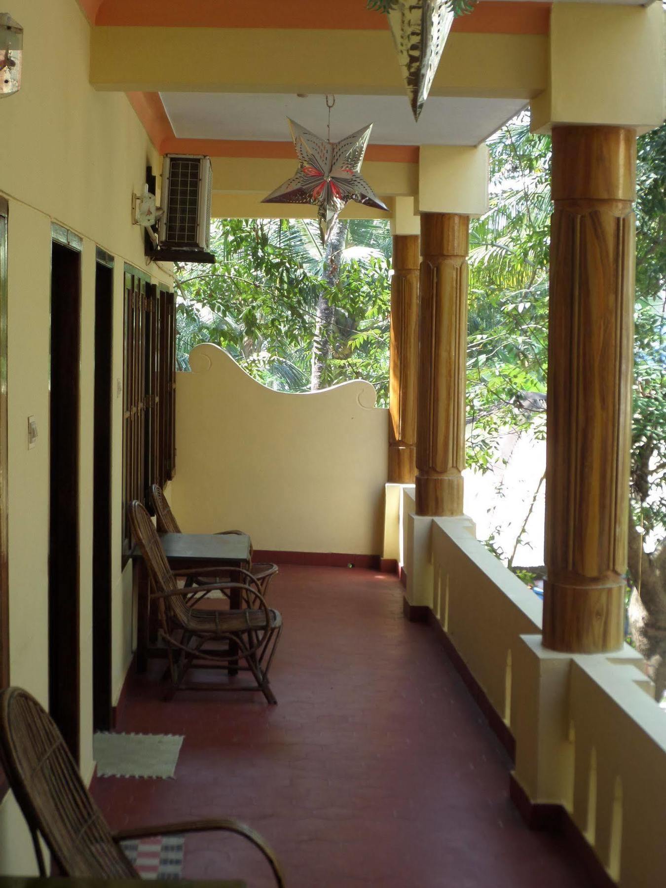 Silverstar Hotel Thiruvananthapuram Zewnętrze zdjęcie